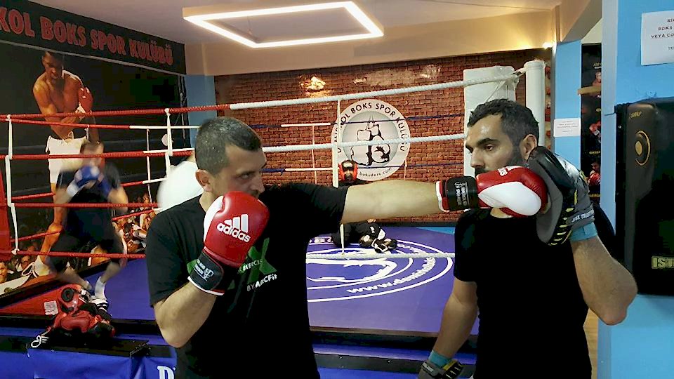 Boksta Atak Nasıl Yapılır